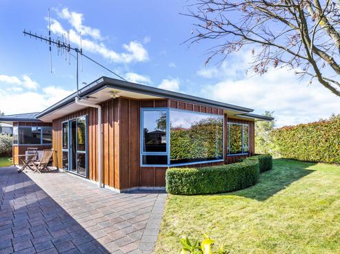 1/2 Astelia Way, Waipahihi