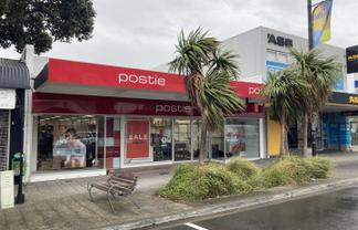 Best High-Qual Showroom