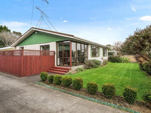 10 Bell Street, Otaki