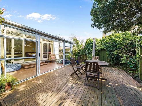 388 Muritai Road, Eastbourne