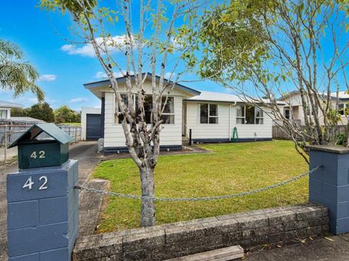 42 Beazley Crescent, Tikipunga