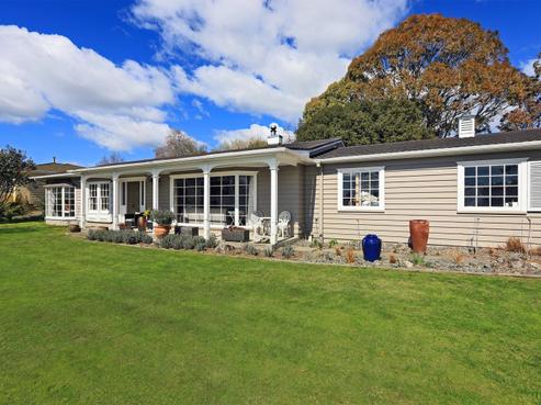 40 Tauroa Road, Havelock North