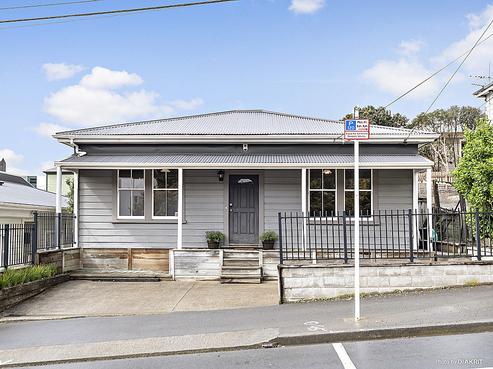 121 Hanson Street, Newtown