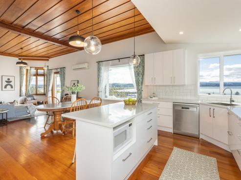 123 Chaucer Road North, Napier Hill