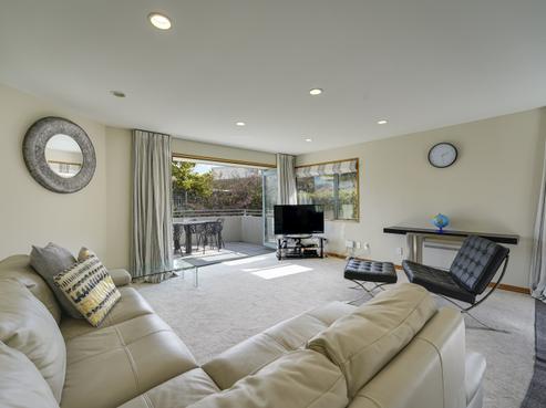 10A Salmond Place, Queenstown Central