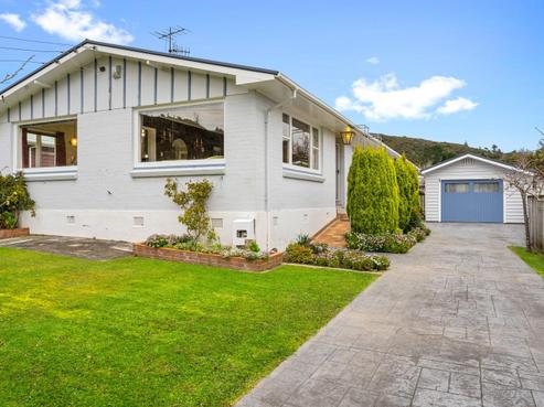 8 Horoeka Street, Stokes Valley