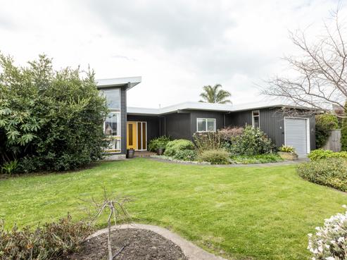 18 Ngarimu Crescent, Taradale