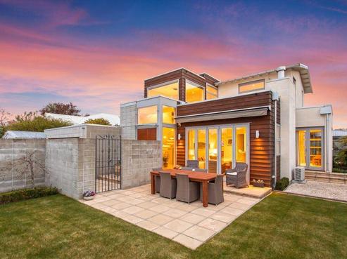 14 Hawkesbury Avenue, Saint Albans