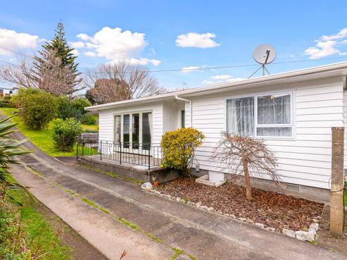 65 Alexander Road, Raumati Beach