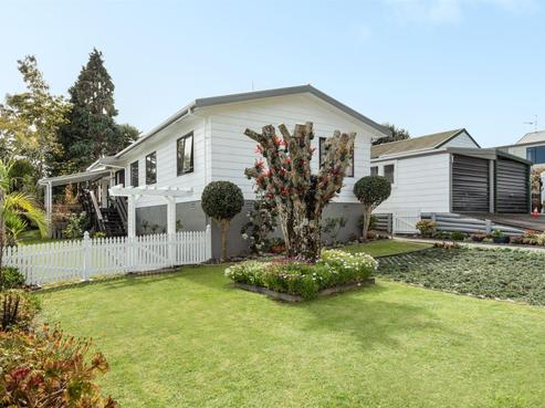 7 Luke Street, Brookfield