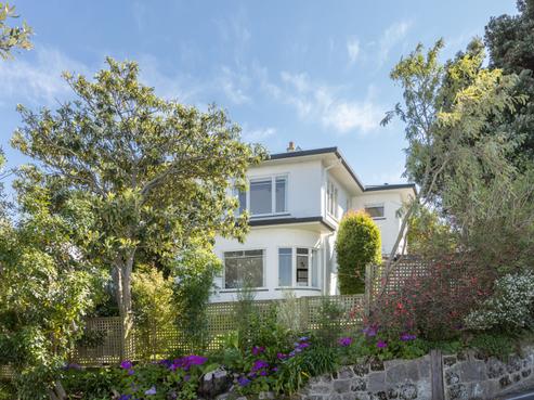 2A Lincoln Road, Napier Hill