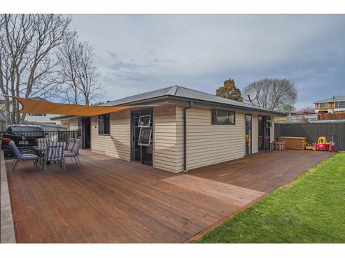 2/32A Archer Street, Parkside