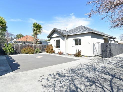 105 Strickland Street, Sydenham