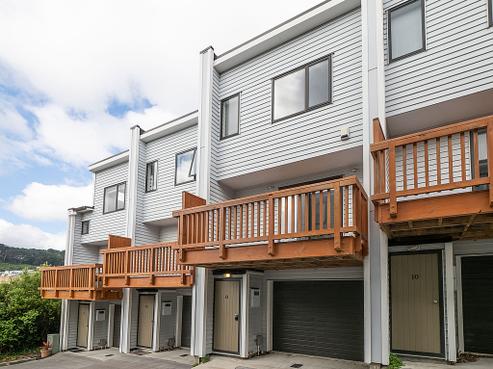 11/11 Gordon Place, Newtown