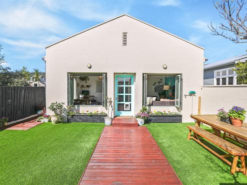 37A Stoke Street, Sumner