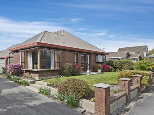 1/50 Ambleside Drive, Burnside