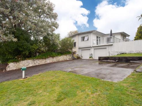 12 Keirunga Road, Havelock North