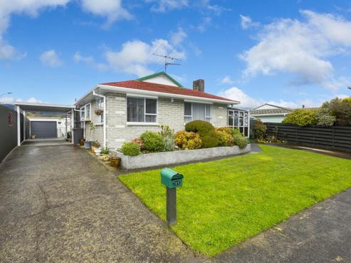 189 California Drive, Totara Park