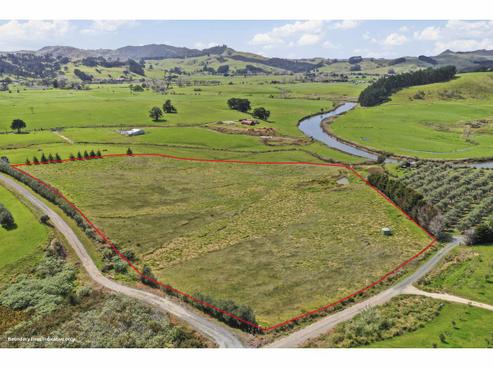 90D Leccino Valley Road, Mangonui