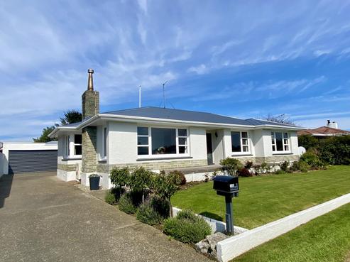 719 Tweed Street, Newfield