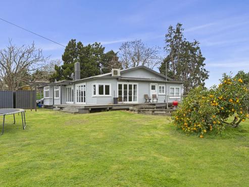 4 Wallace Road, Temple View