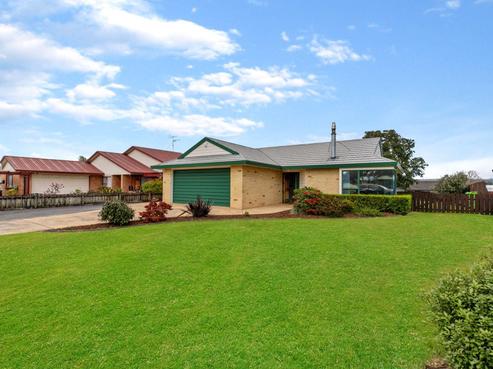 9 Brookesmith Drive, Waiuku