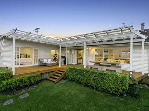 2/259 Glenfield Road, Hillcrest