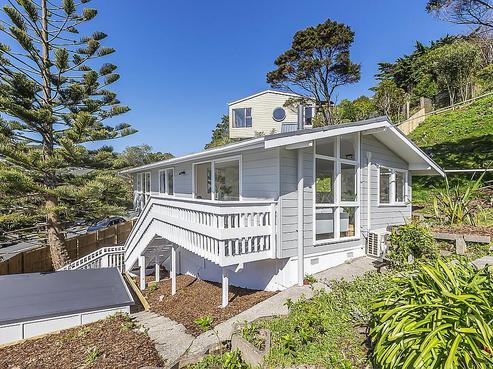 12 Chartwell Drive, Crofton Downs