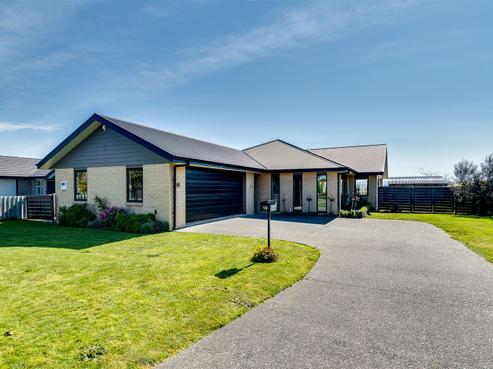 13 Waitaha Place, Clive