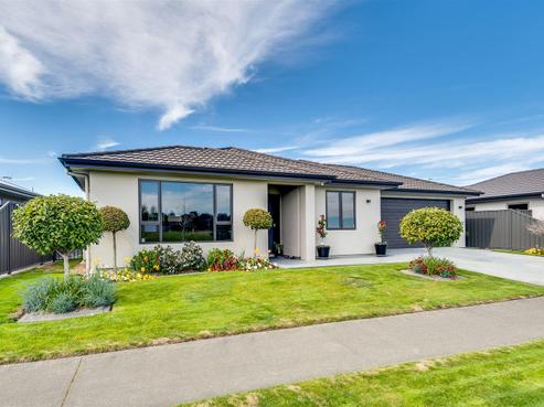 34 Orotu Drive, Poraiti