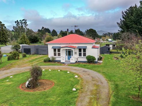 82 High Street, Eketahuna