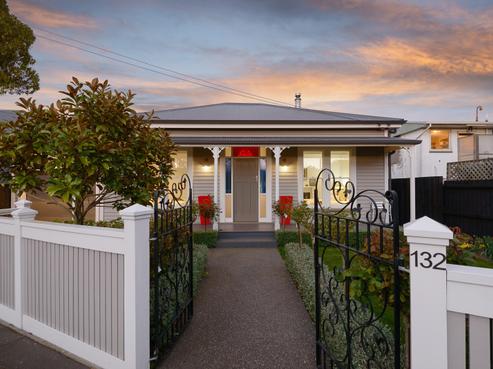 132 Bristol Street, Saint Albans
