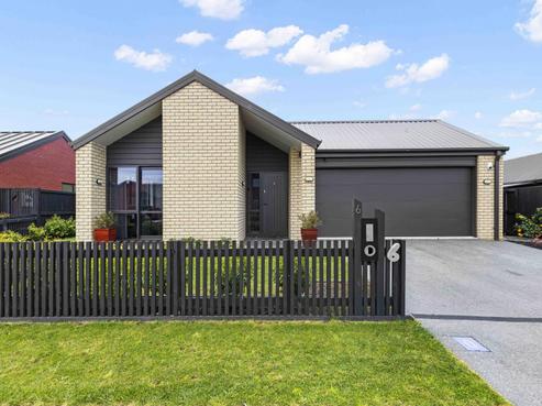 6 Jobe Road, Chartwell