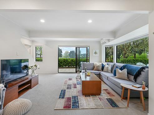 2/49 Jillteresa Crescent, Half Moon Bay