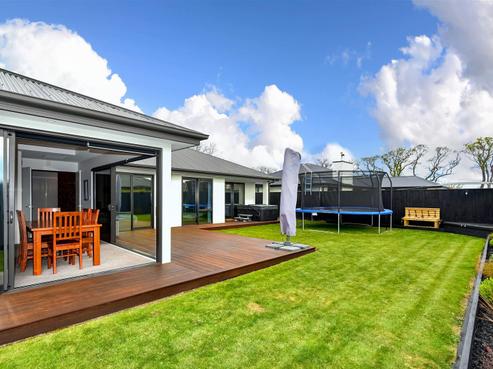 11 Caulfield Crescent, Lincoln