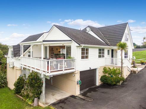 23 Hanlon Crescent, Narrow Neck
