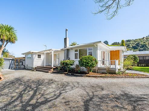 10 Richard Street, Belmont