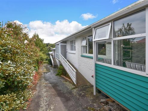 20C Meadow Street, Mornington