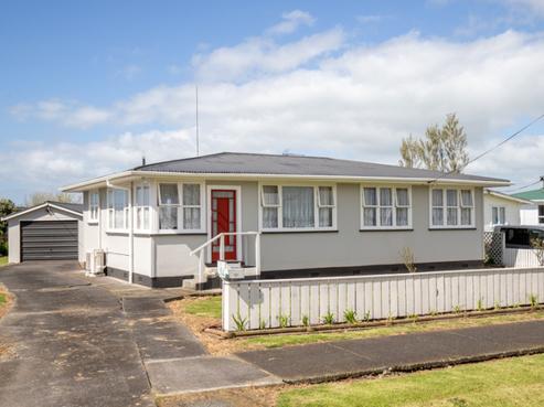 54 Pipiroa Road, Ngatea