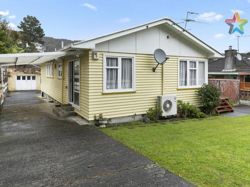 18 Lowry Crescent, Stokes Valley