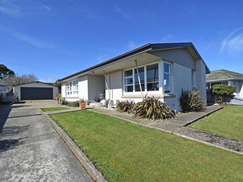 5 Orwell Crescent, Newfield