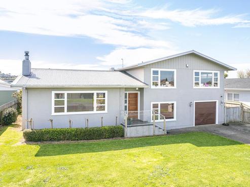 60 Devon Road, Springvale