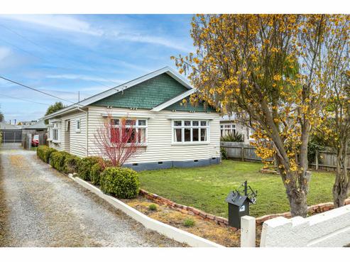 132 Kerrs Road, Avonside