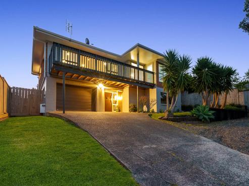 5 Everard Avenue, Army Bay