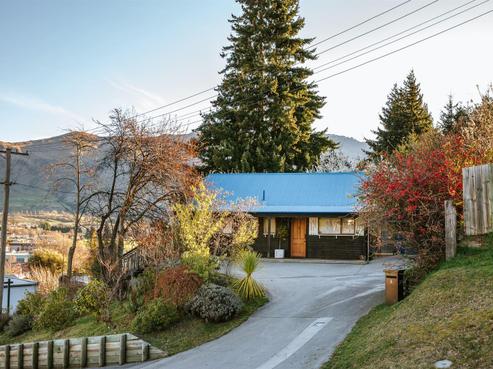4 Little Street, Wanaka