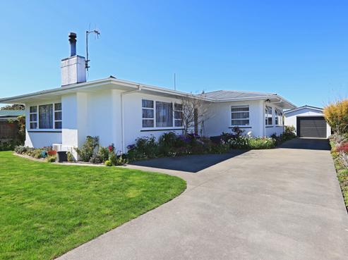 68 Menin Road, Onekawa