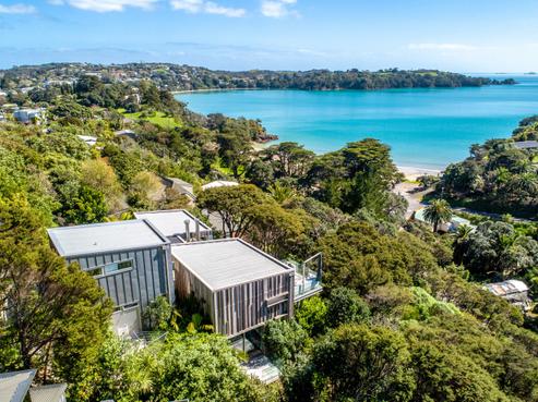10 Tawa Street, Oneroa