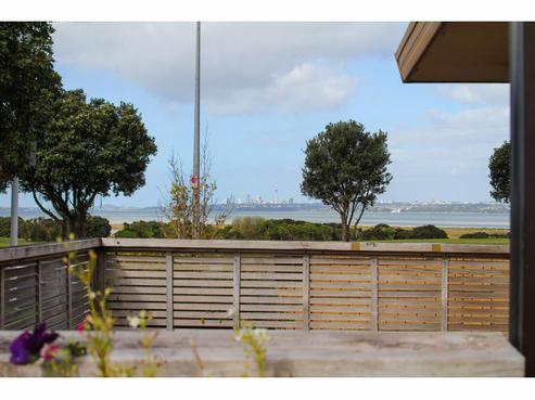1/470 Te Atatu Road, Te Atatu Peninsula
