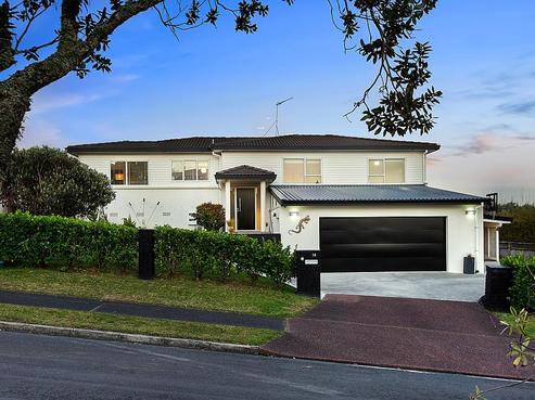 14 Savoy Road, Orewa