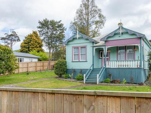 8 Nahum Street, Paeroa